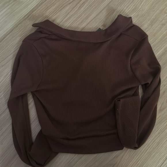 Altr'd State Brown Cropped Longsleeve - Picture 3 of 4
